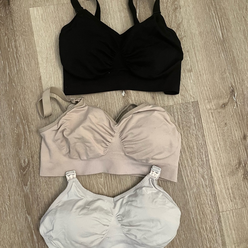 Maternity bras/Nursing bras